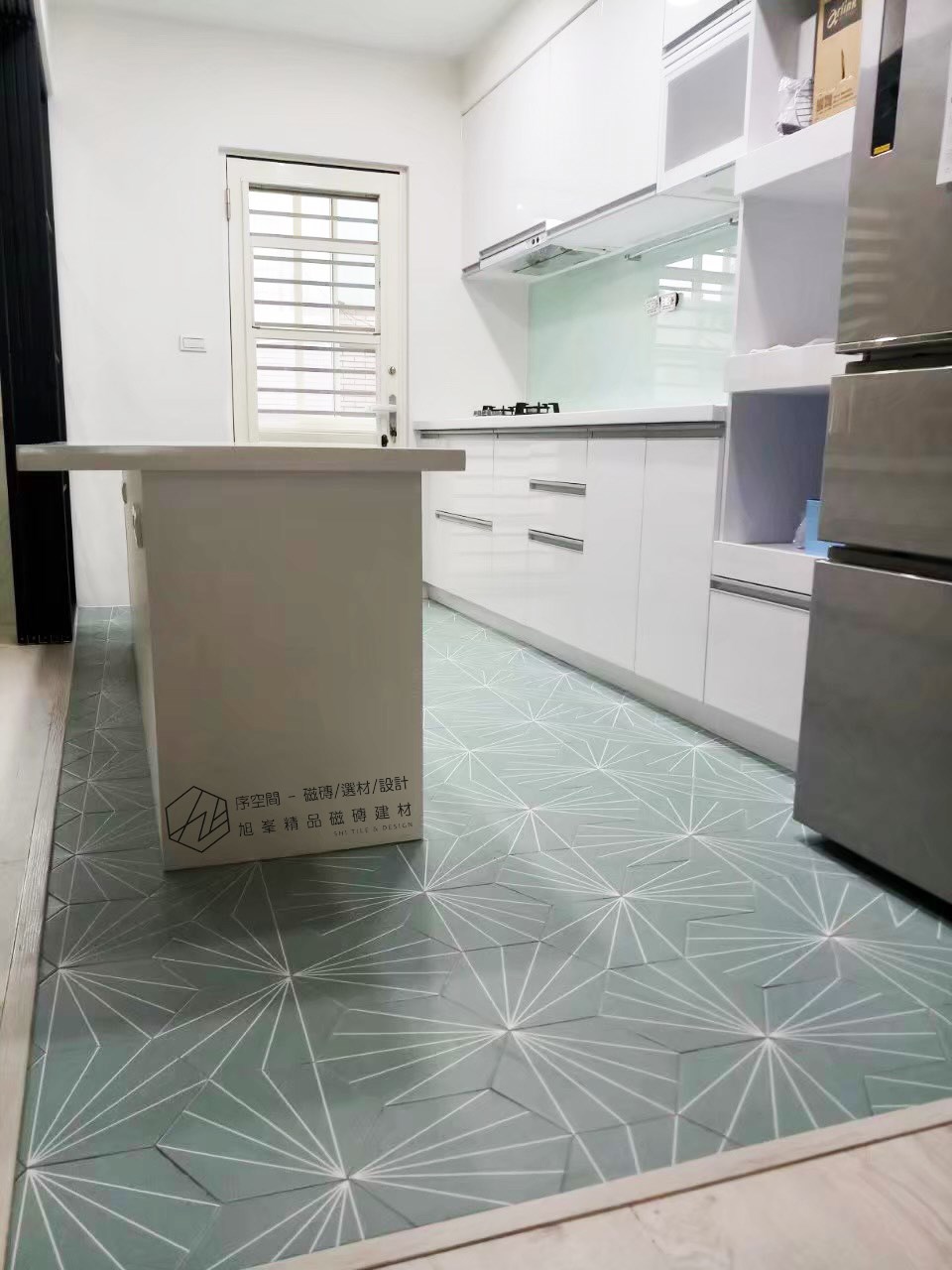 庫比現代六角磚